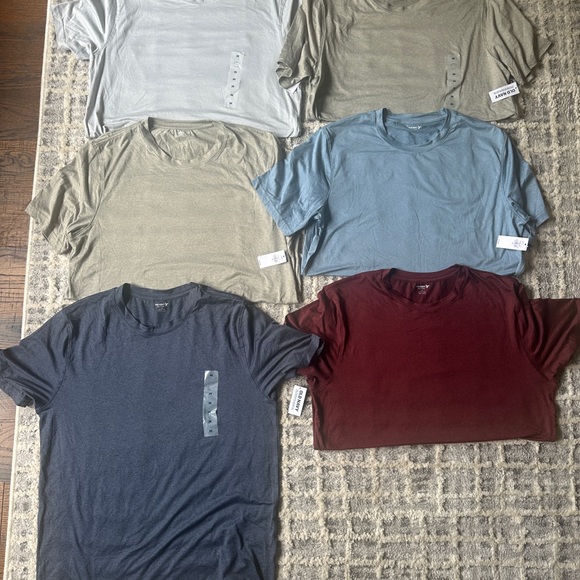 New Old Navy Men’s Active Go Dry Cool Bundle - Picture 5 of 8